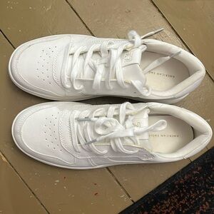 American eagle white sneakers